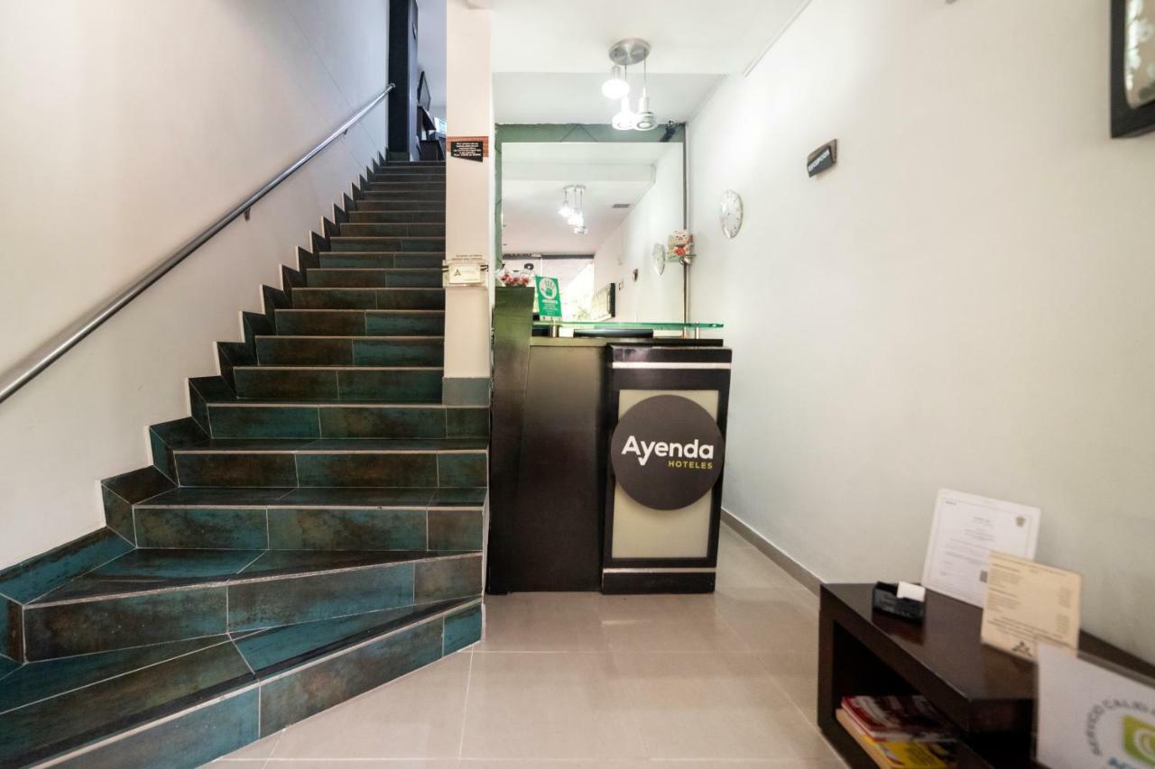 Ayenda 1236 Platinum Plaza Hotel Medellin Exterior photo